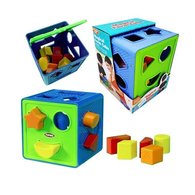 Plastic geometric cube